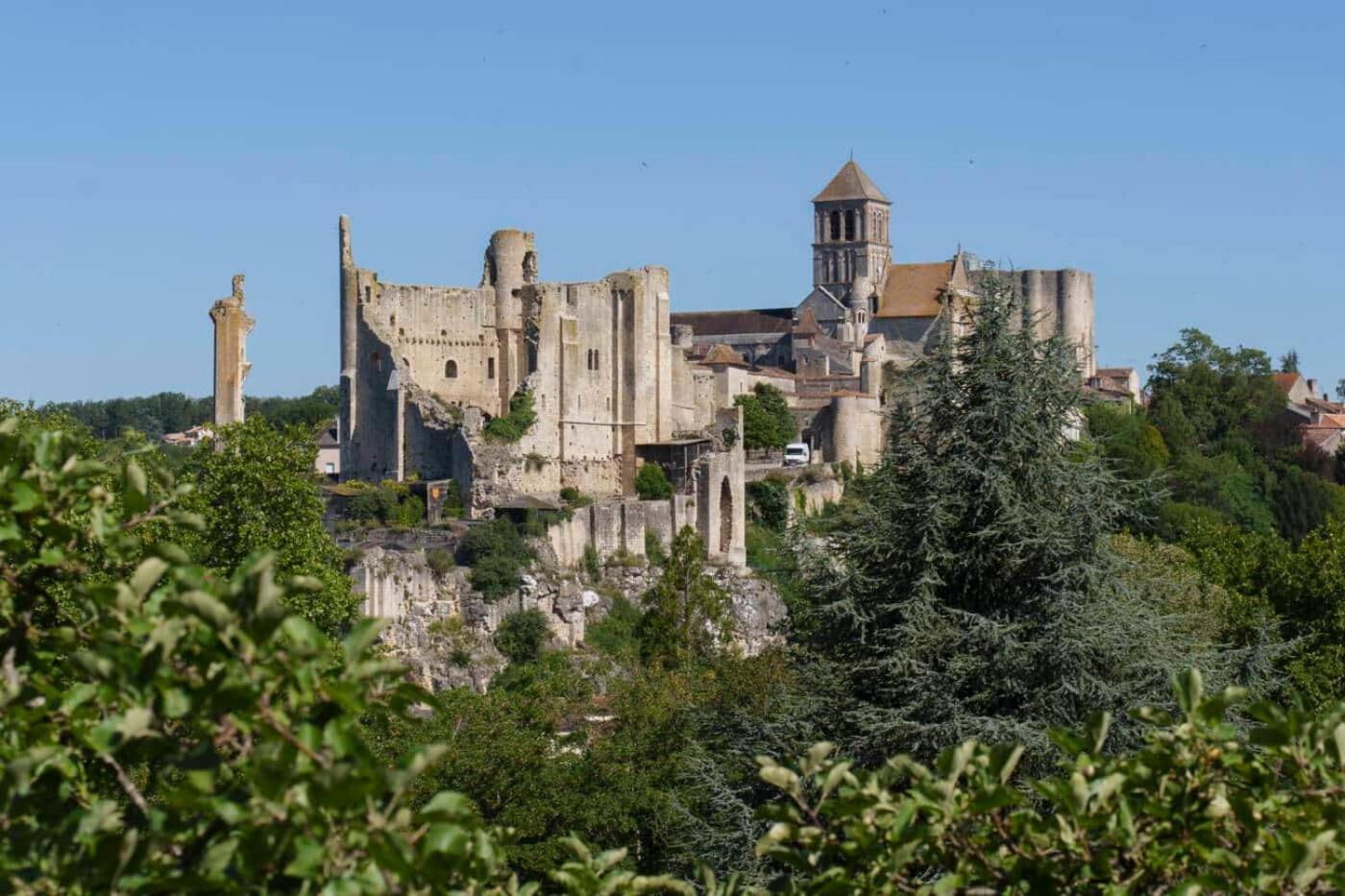 Proche Gare Et Centre-Ville De Poitiers Emplacement Ideal ปัวติเยร์ ภายนอก รูปภาพ